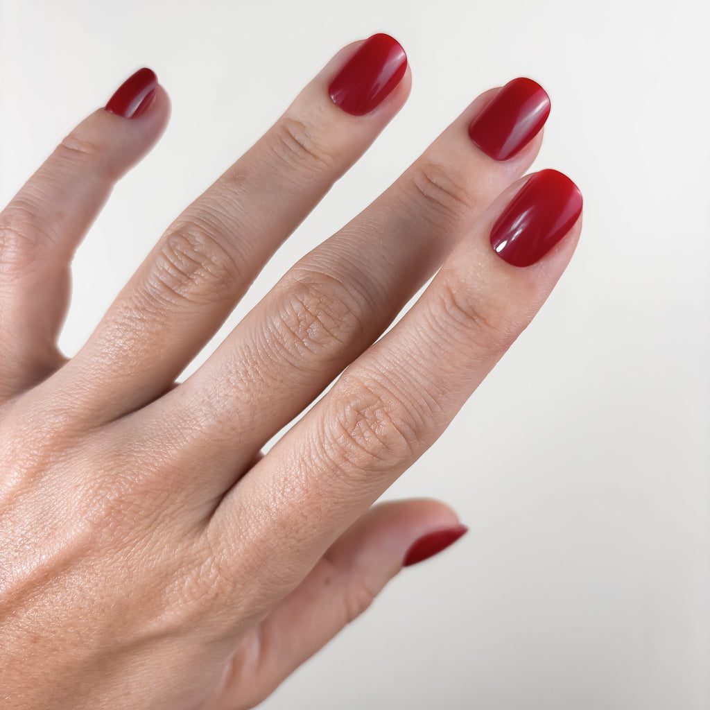 ROUGE MANIFESTE II - rouge franc, intemporel et puissant