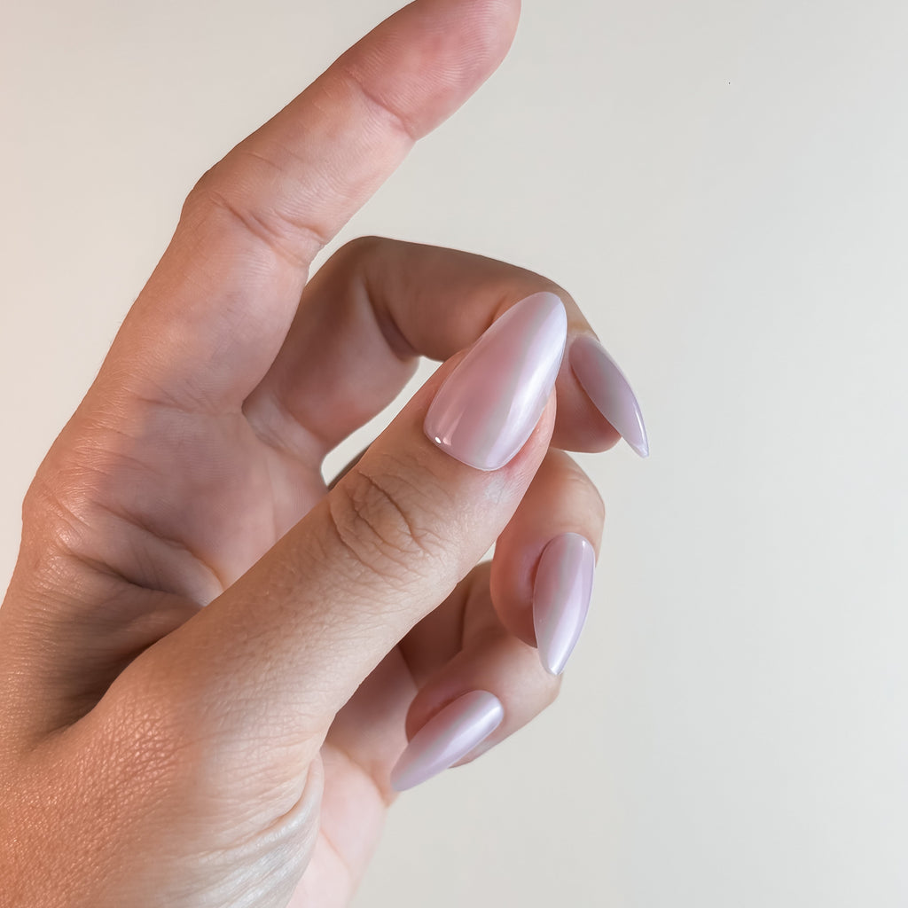 ROSE FONDAMENTAL II — L’allure allongée.