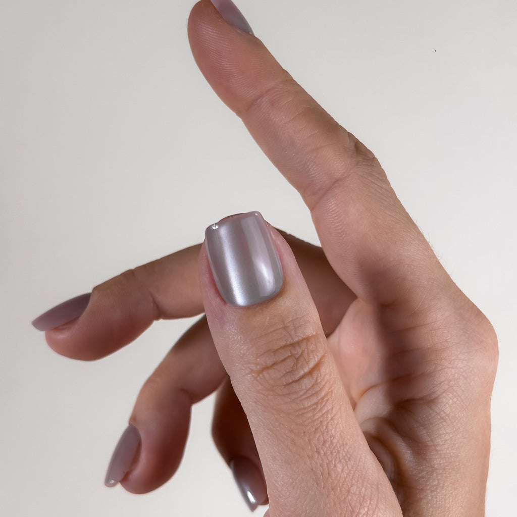 PERLE ROSÉE— La douceur iridescente