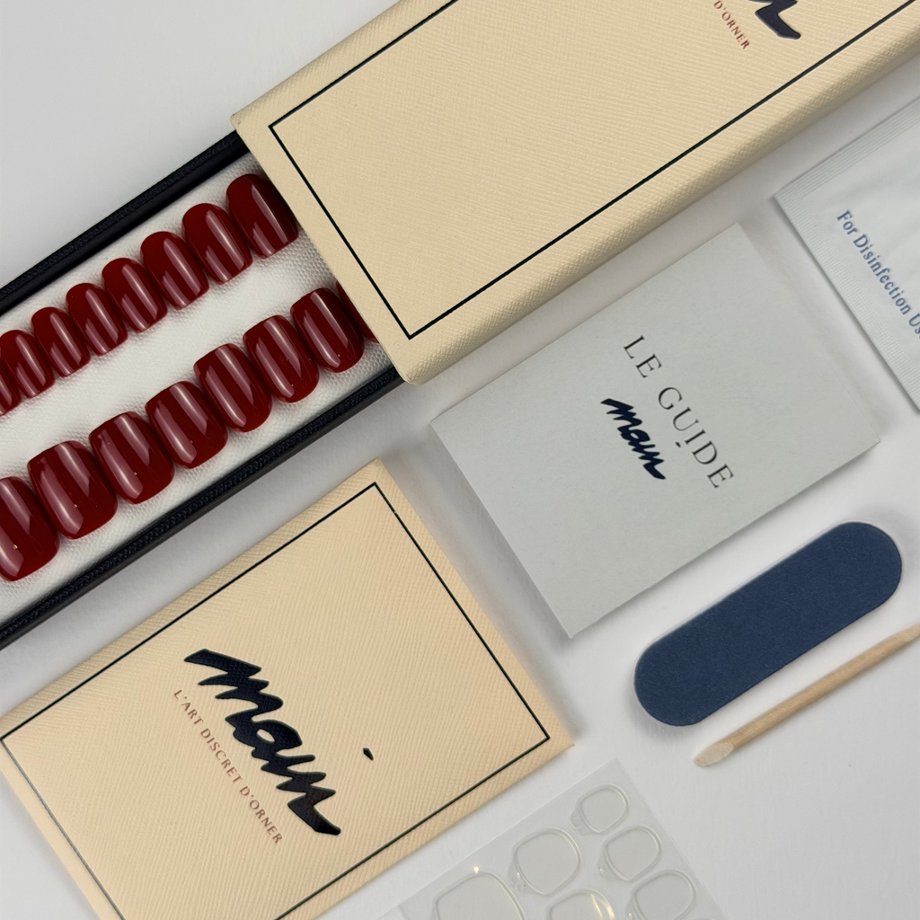 ROUGE FONDAMENTAL — L’allure sans détour