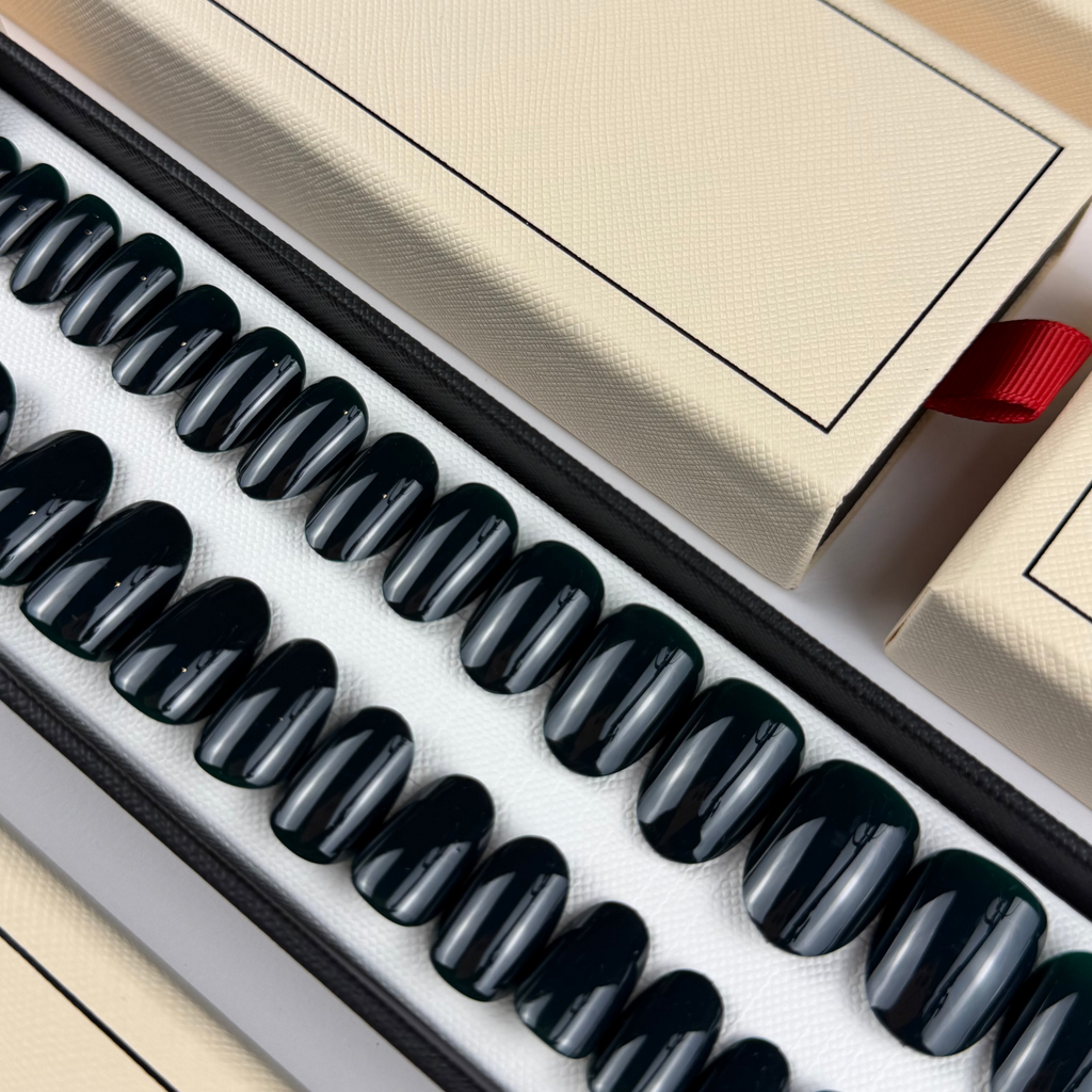 VERT ÉNIGMATIQUE  — L’audace silencieuse