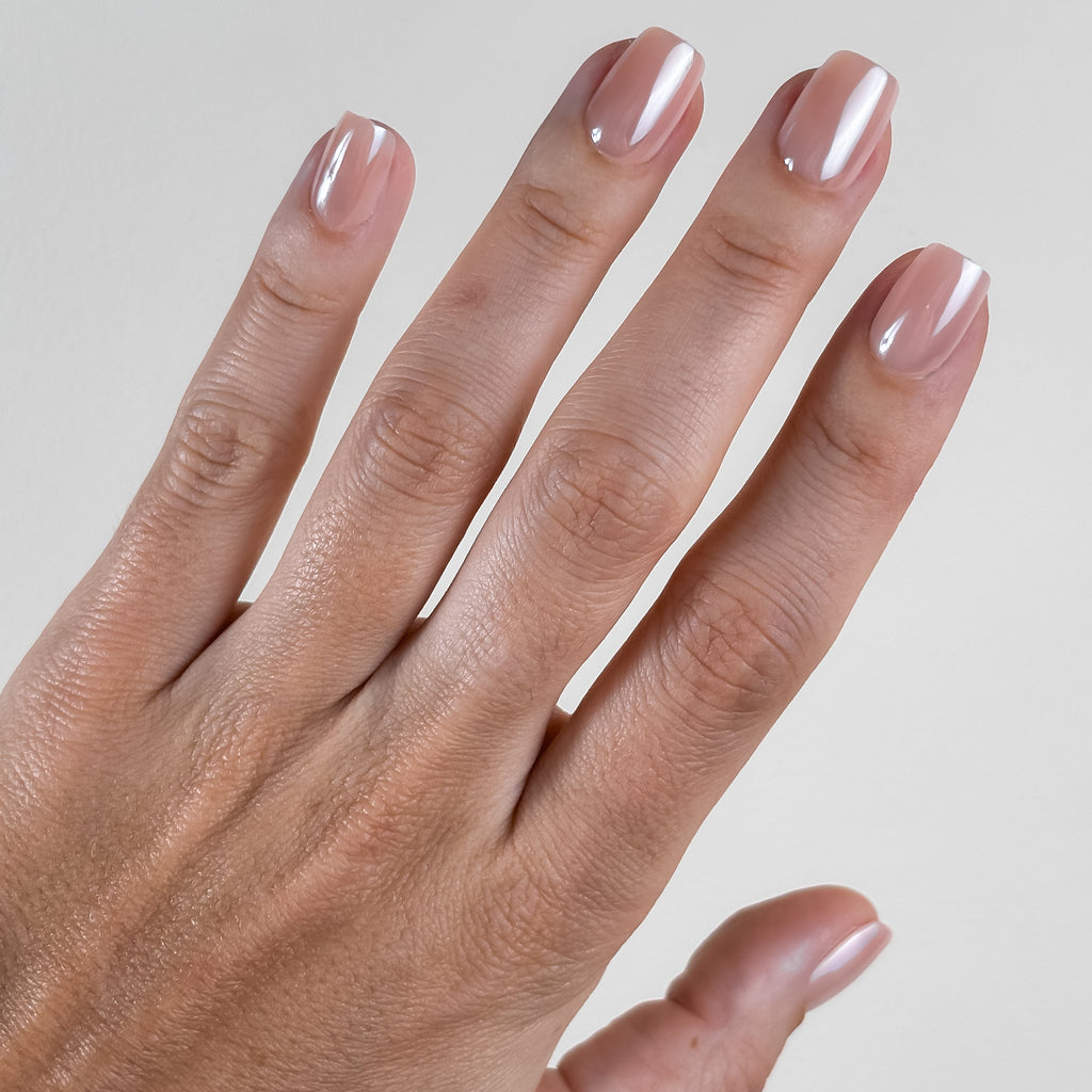 NU LUMIÈRE — La clarté délicate